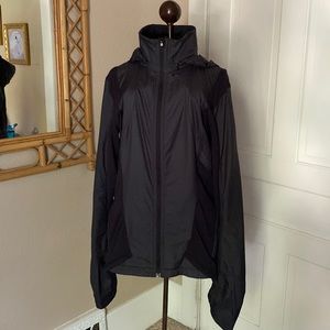 Lululemon Kanto Catch Me Run Jacket size 10